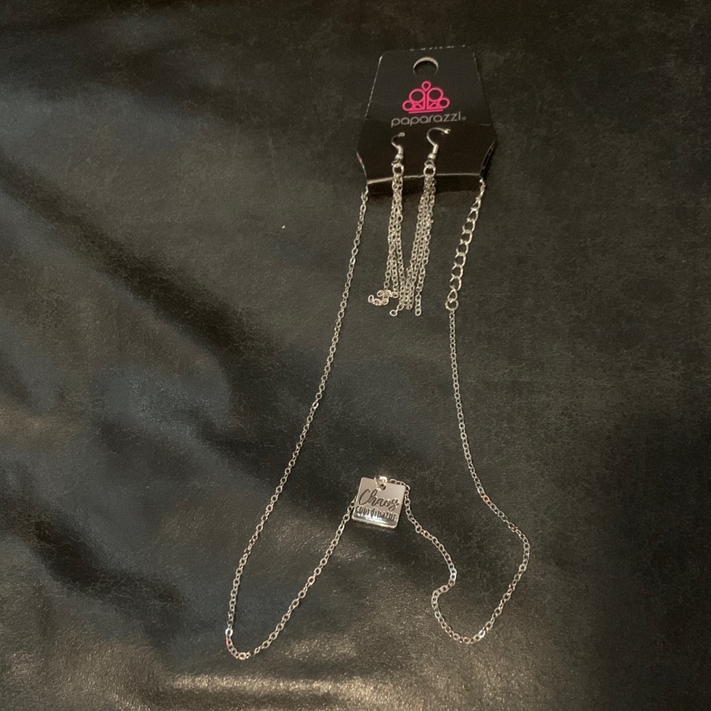 NWT Paparazzi Silver Necklace with Engraved Pendant set